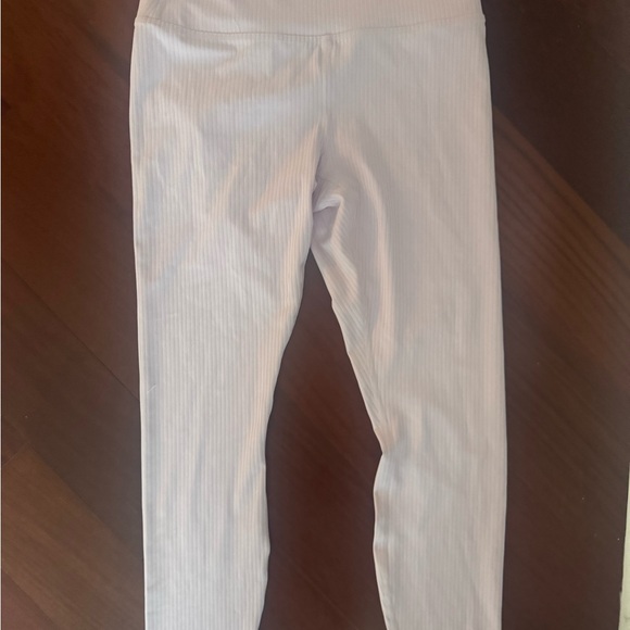 Brand new - all in motion leggings - Picture 3 of 3